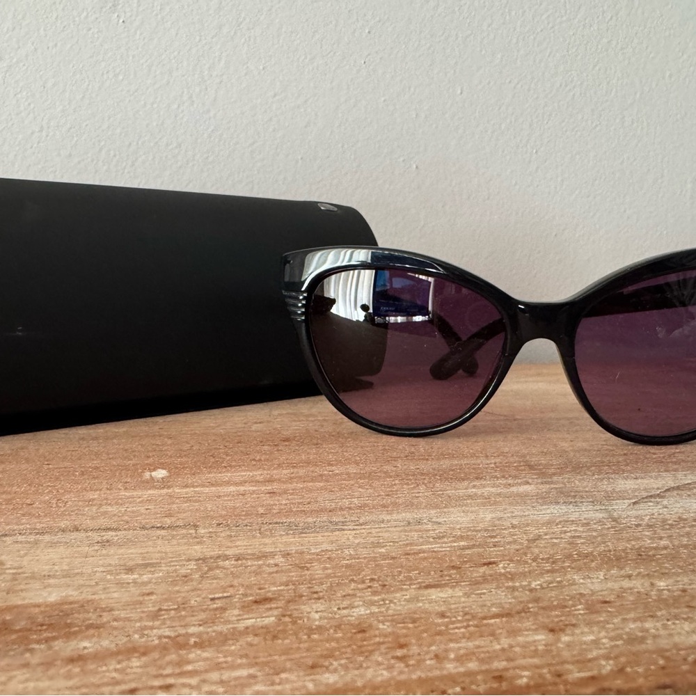 Marc Jacobs Cateye Black Sunglasses